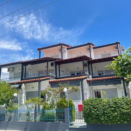 Artemis Hotel Apartments Keramotí Kültér fotó